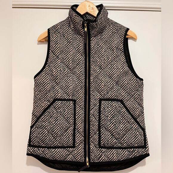 J. Crew Tan & Black Down Excursion Herringbone Quilted Full Zip Vest Size Small - Picture 2 of 13